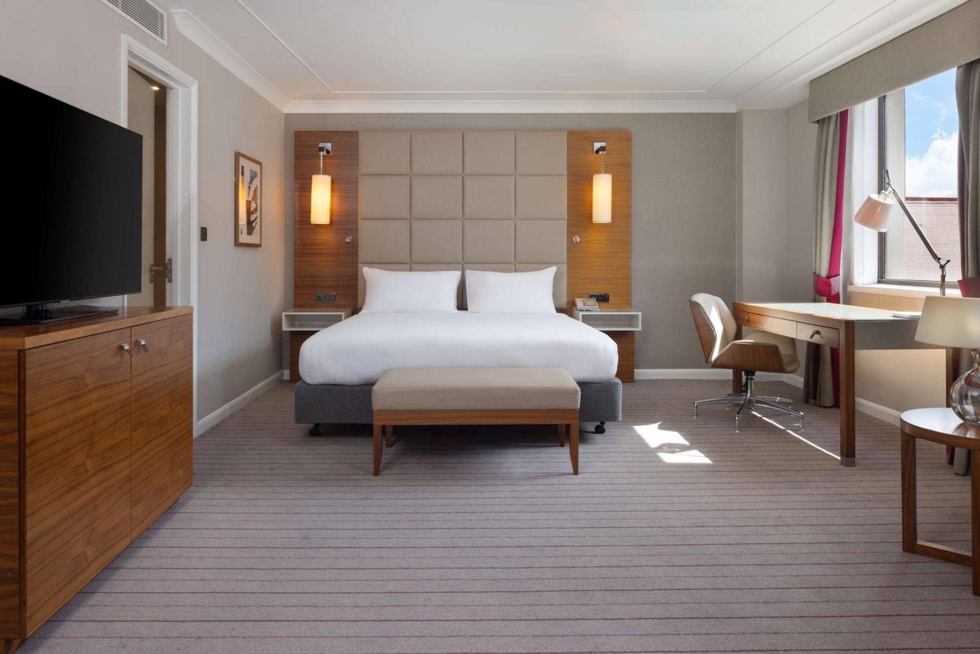 Hotel Hilton Centre 4*
